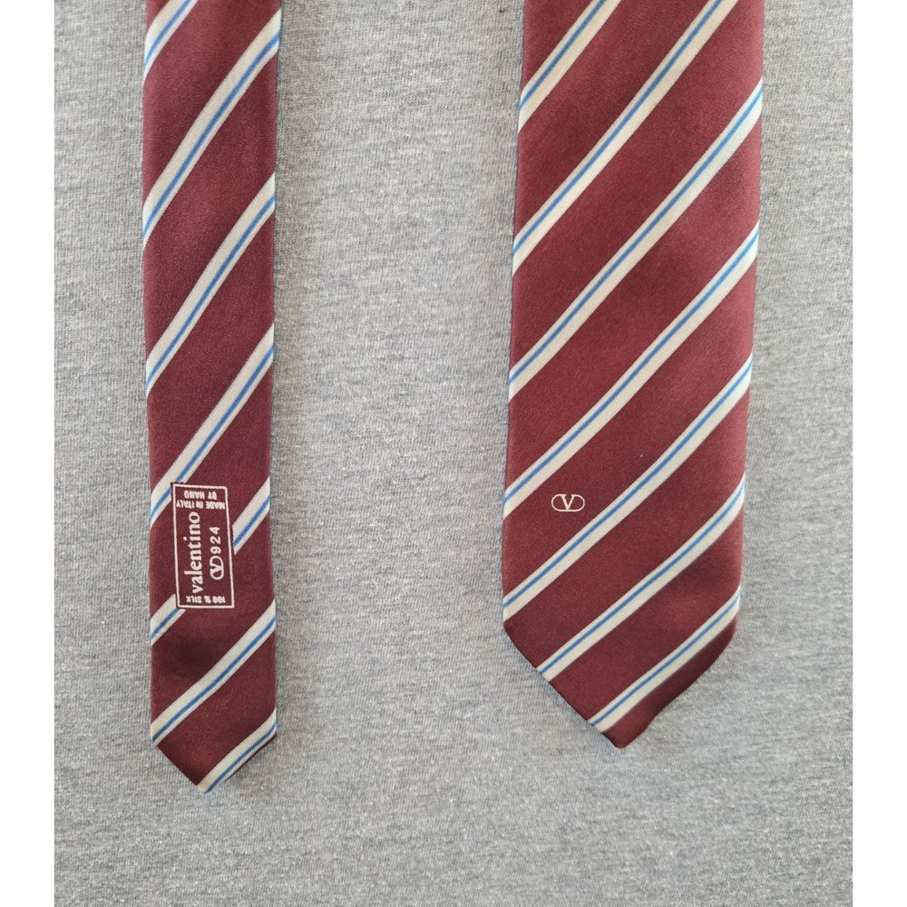 Vtg VALENTINO Neck Tie Red Wine Striped 100% Silk  V Logo Hand‎ Made In Italy